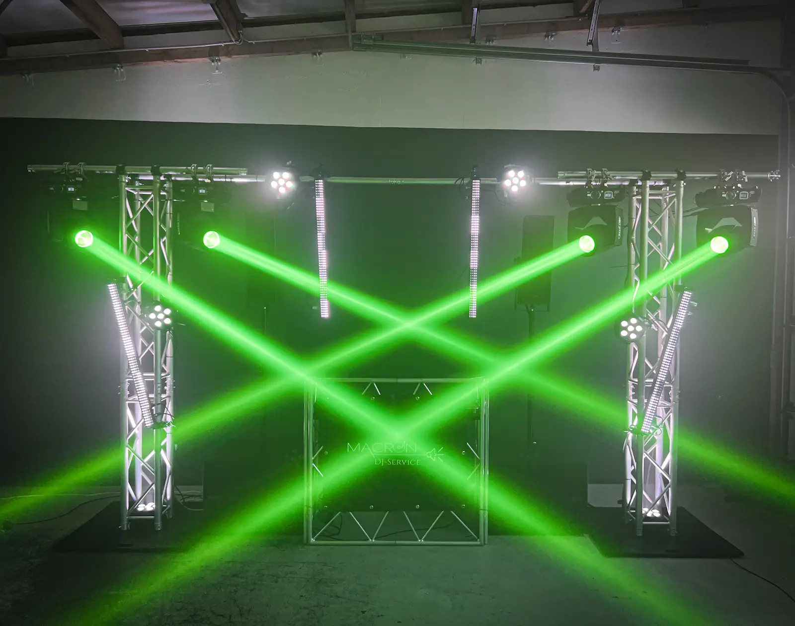 03.04.2023: Set Large Set - Beschreibung/Inhalt des Sets mit Bild vom aufgebauten Paket